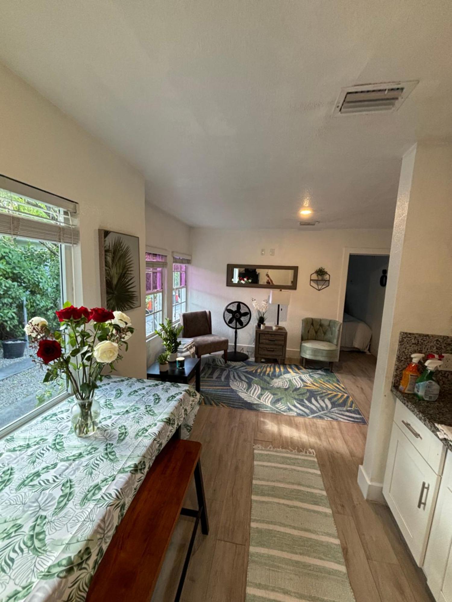 Deluxe Room In Best Location Miami In A 2 Bedrooms Unit - Parking, Laundry And Luggage Storage ภายนอก รูปภาพ