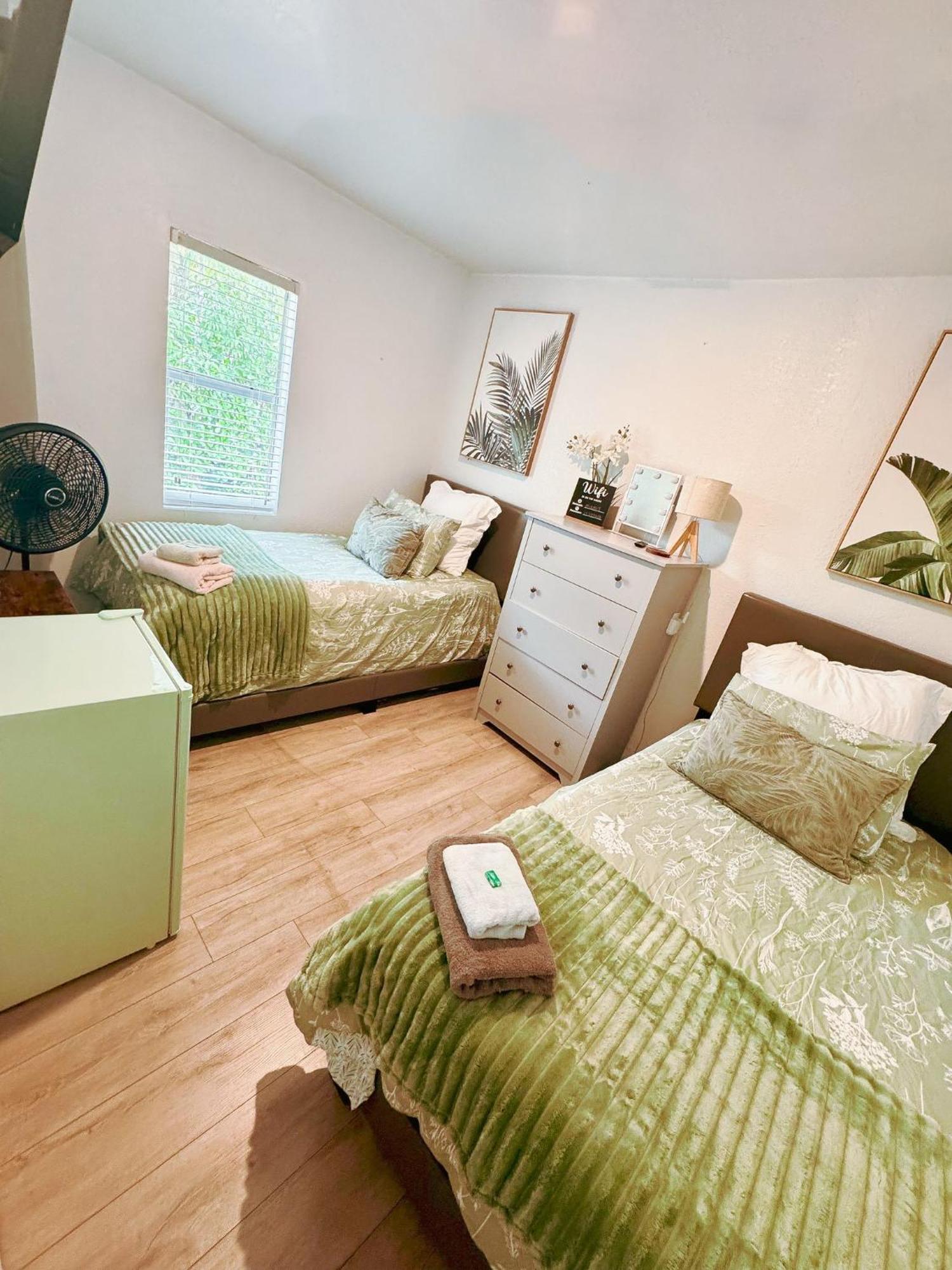 Deluxe Room In Best Location Miami In A 2 Bedrooms Unit - Parking, Laundry And Luggage Storage ภายนอก รูปภาพ